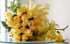 Preview wallpaper roses, lilies, flowers, bouquet, branches, glass, beauty