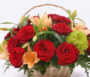 Preview wallpaper roses, lilies, flowers, grass, basket, composition