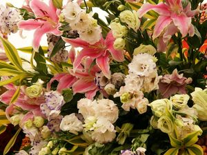 Preview wallpaper roses, lilies, flowers, bouquets, composition, beautiful