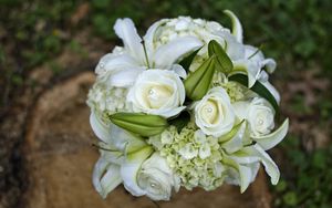 Preview wallpaper roses, lilies, hydrangeas, decoration, white, bouquet