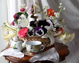 Preview wallpaper roses, lilies, pansies, flower, basket, table, tea