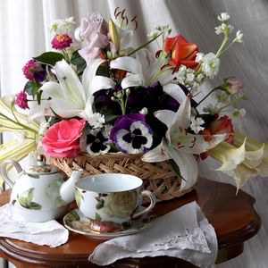 Preview wallpaper roses, lilies, pansies, flower, basket, table, tea