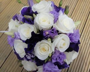 Preview wallpaper roses, lisianthus russell, bouquet, decoration, desig