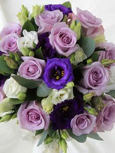 Preview wallpaper roses, lisianthus russell, color, composition, flavor