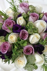 Preview wallpaper roses, lisianthus russell, color, composition, flavor