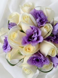 Preview wallpaper roses, lisianthus russell, flowers, bouquet, decoration