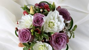 Preview wallpaper roses, lisianthus russell, flowers, bouquet, decoration