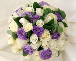 Preview wallpaper roses, lisianthus russell, leaves, flower, beautiful