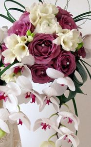 Preview wallpaper roses, orchids, freesia, bouquet, composition, beads