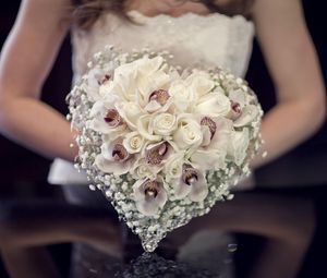 Preview wallpaper roses, orchids, gypsophila, flower, heart, bride