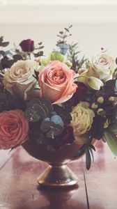 Preview wallpaper roses, petals, buds, bouquet, vase