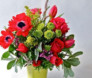 Preview wallpaper roses, tulips, chrysanthemums, flowers, bouquet, vase
