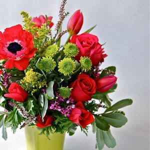 Preview wallpaper roses, tulips, chrysanthemums, flowers, bouquet, vase