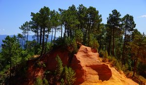 Preview wallpaper roussillon, rock, quarry, trees