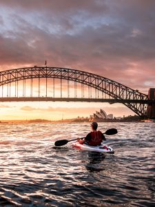 Preview wallpaper rowing, helmet, bridge