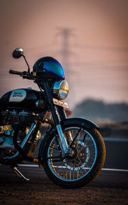 Preview wallpaper royal enfield, motorcycle, bike, road