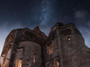 Preview wallpaper ruins, architecture, starry sky, veneto, italy