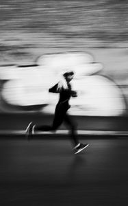 Preview wallpaper running, bw, athlete, outlines, speed