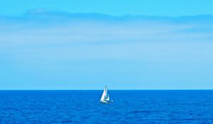 Preview wallpaper sail, boat, sea, ocean, blue, horizon