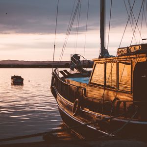 Preview wallpaper sailboat, sunset, sea