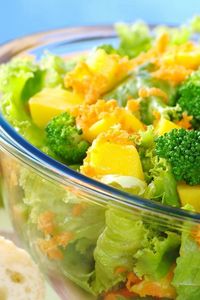 Preview wallpaper salad, vegetables, bread