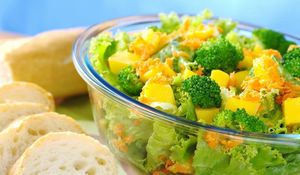 Preview wallpaper salad, vegetables, bread