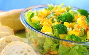 Preview wallpaper salad, vegetables, bread