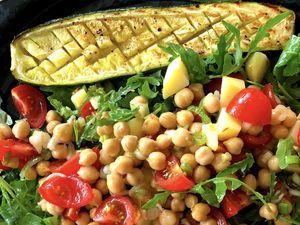 Preview wallpaper salad, vegetables, chickpeas, food