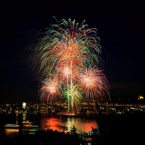 Preview wallpaper salute, fireworks, night city, city lights, seattle