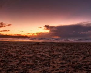 Preview wallpaper sand, beach, desert, sky, decline, clouds, horizon