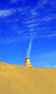 Preview wallpaper sand, desert, dunes, ruins, sky