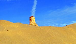 Preview wallpaper sand, desert, dunes, ruins, sky