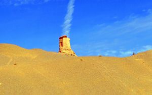 Preview wallpaper sand, desert, dunes, ruins, sky