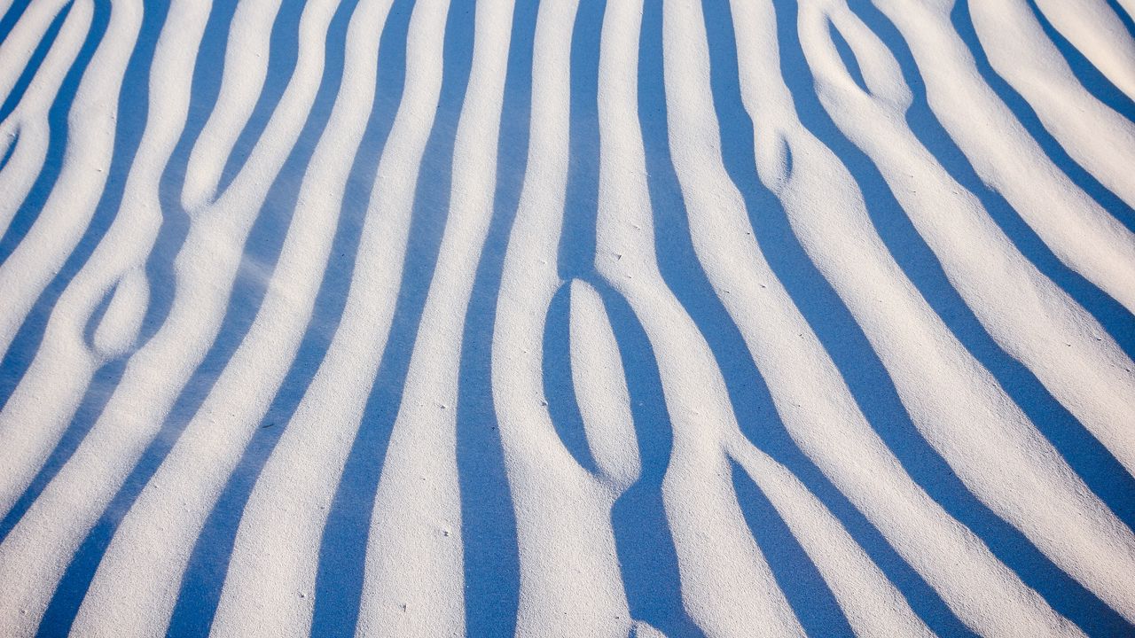 Wallpaper sand, desert, traces, waves, stripes, lines