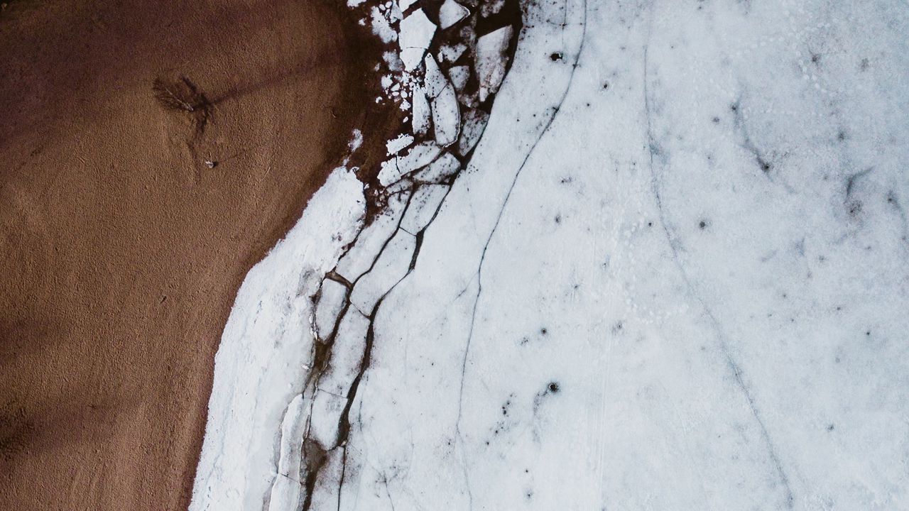 Wallpaper sand, ice, wavy