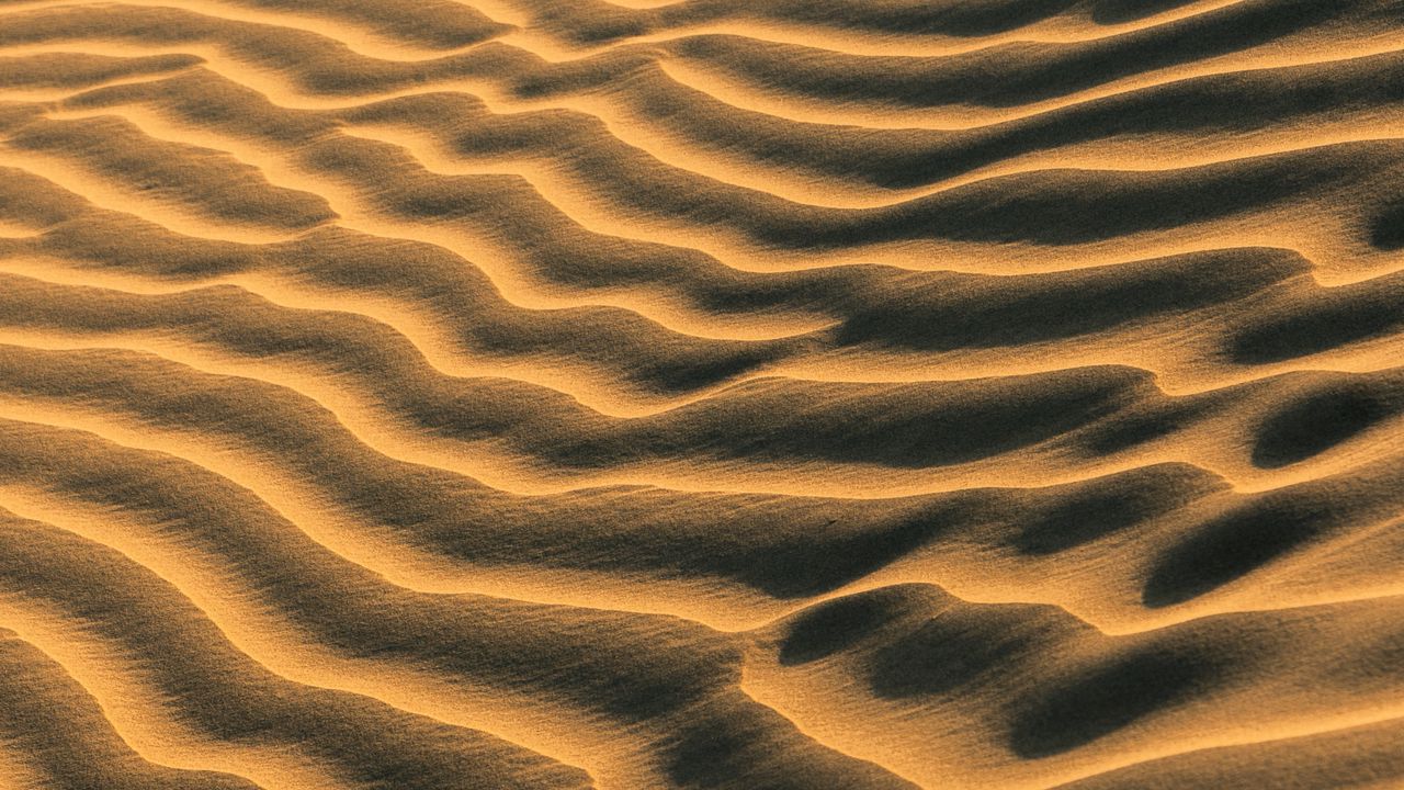 Wallpaper sand, traces, waves, desert