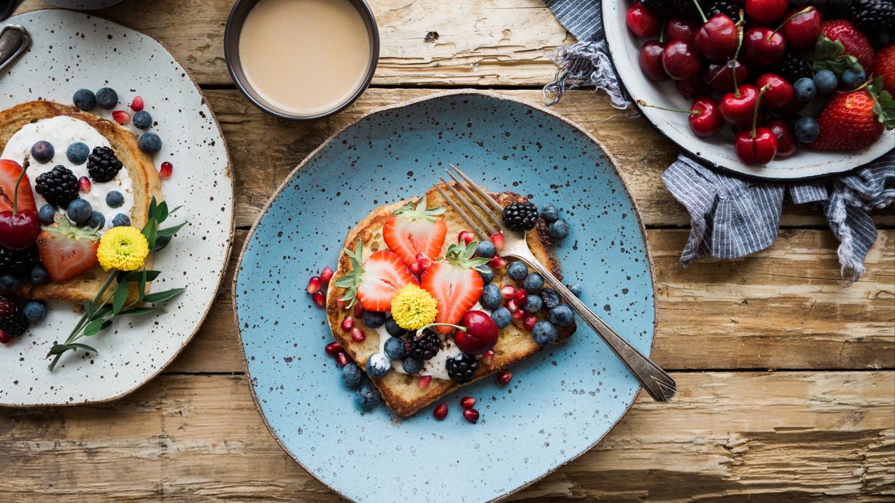 Wallpaper sandwich, berries, breakfast