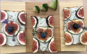Preview wallpaper sandwiches, figs, blueberries