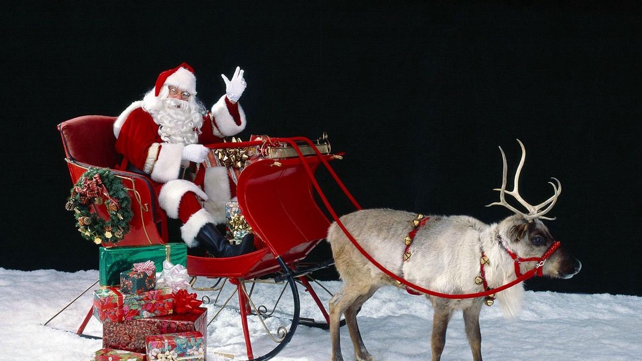 Wallpaper santa claus, reindeer, sleigh, bag, gifts, snow