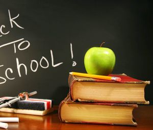 Preview wallpaper school, board, textbooks, chalk, compasses, pencil