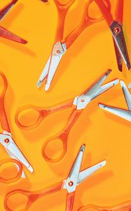 Preview wallpaper scissors, yellow background, blades