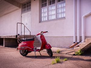 Preview wallpaper scooter, red, parking, asphalt