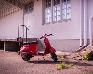 Preview wallpaper scooter, red, parking, asphalt