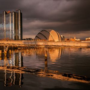 Preview wallpaper scotland, glasgow, river, bridge, building