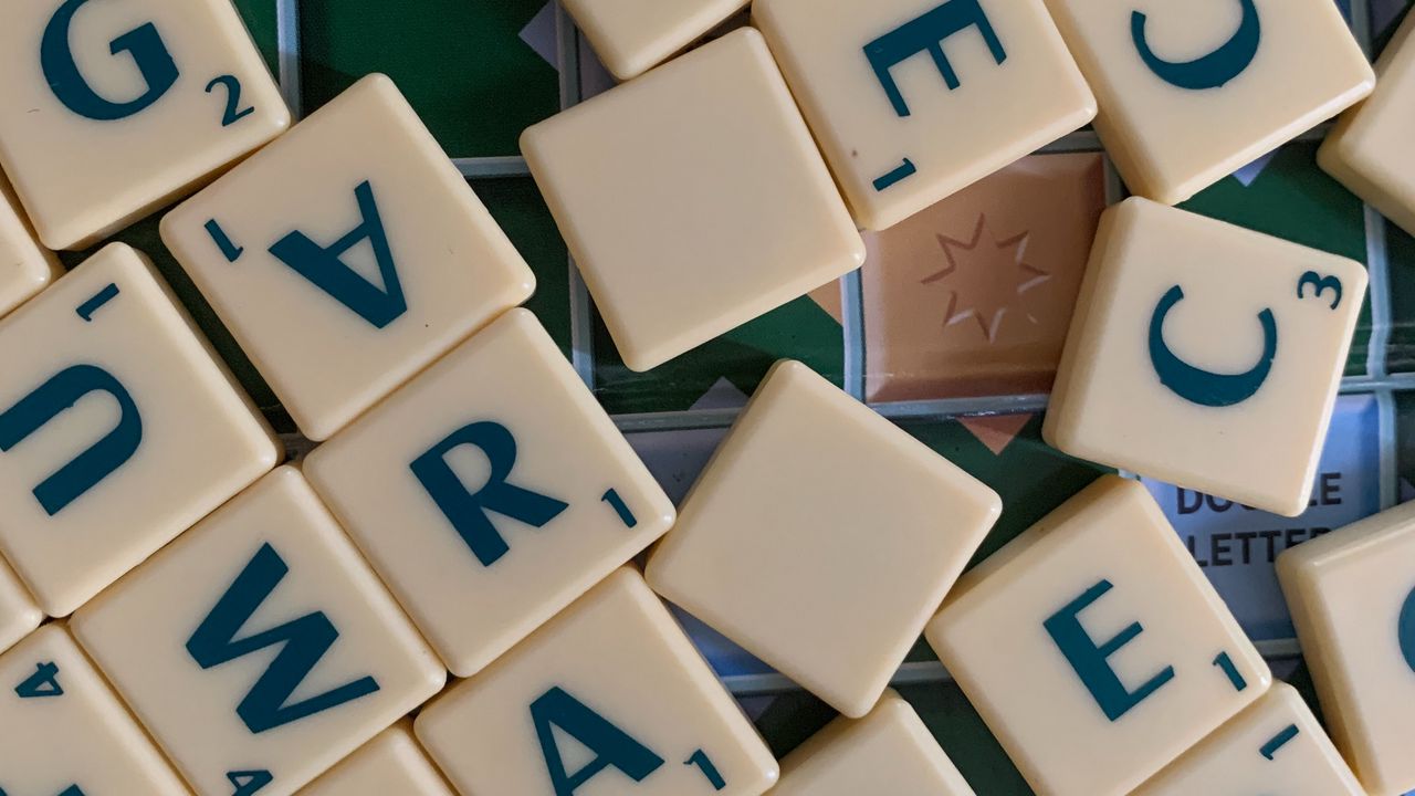 Wallpaper scrabble, letters, words, game