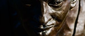 Preview wallpaper sculpture, face, bronze