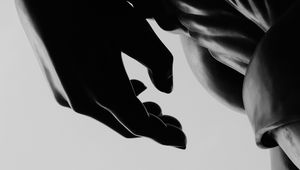 Preview wallpaper sculpture, hand, dark