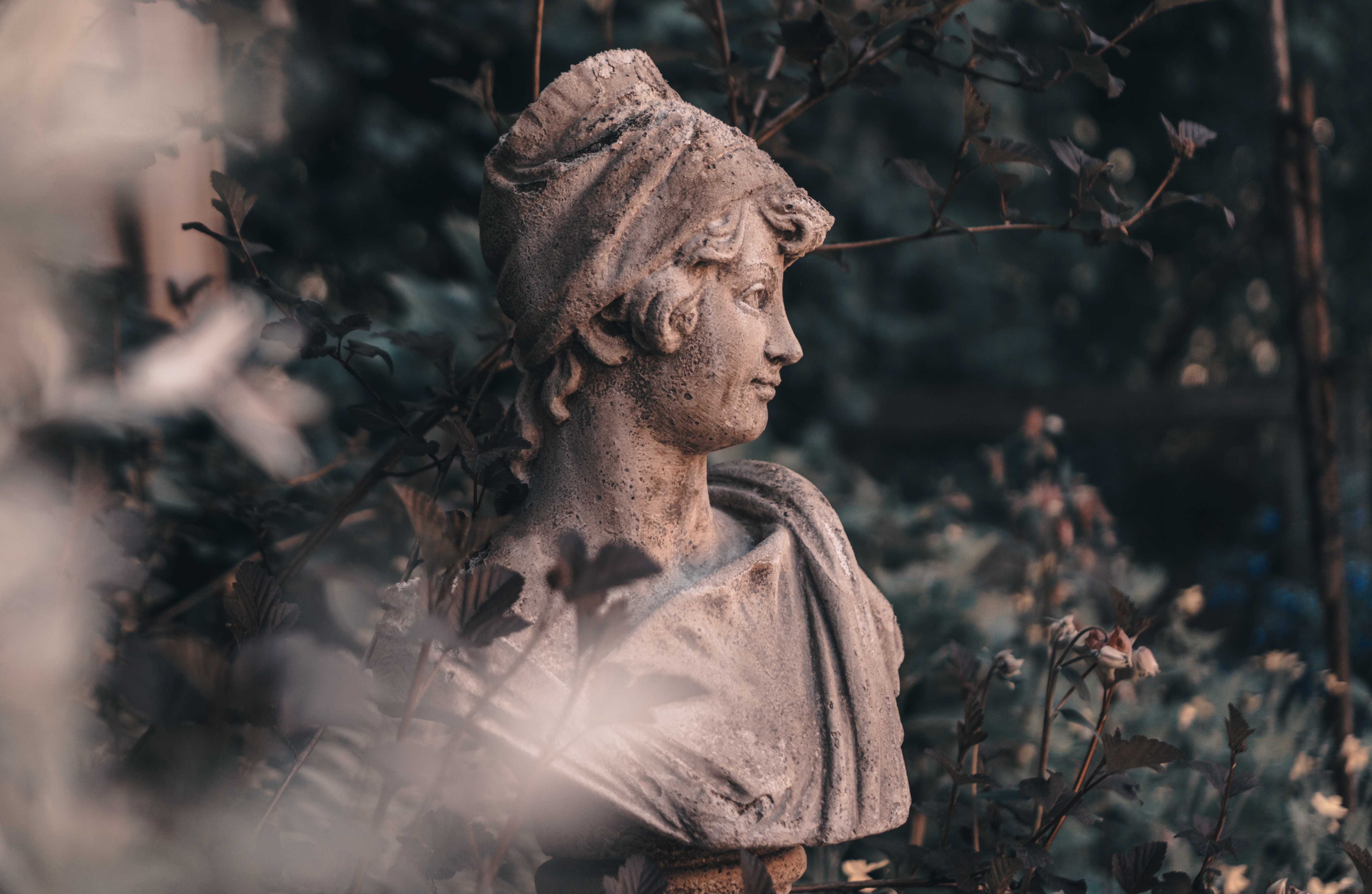 5123x3340 Wallpaper sculpture, statue, bust