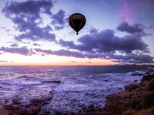 Preview wallpaper sea, air balloon, horizon, surf