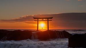 Preview wallpaper sea, arch, sunset, torii, japan